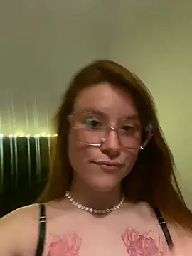 Lucygoth - Tetas