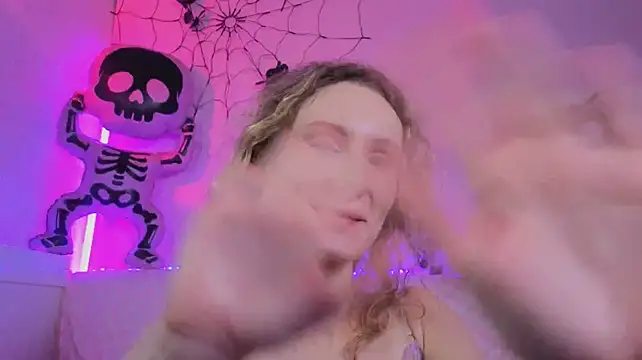 Aria_Pie - 5 min Topless