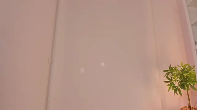 Milfnameless - Show Ass!!