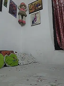 Priya_couple1 - Full need pusssy fingering