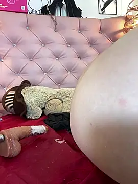 Antonella87 - 2 fingers in ass deep