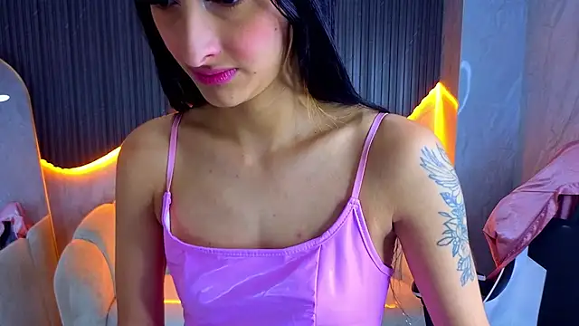 Tifany_Tx - show tits