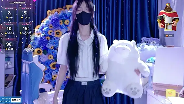 Your-Sunshinee - dancing with a fan