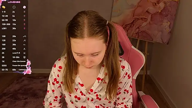 LiliTiny - pull my puffy nipples