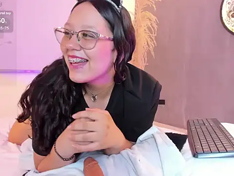 Lilith03_ - plug in my ass