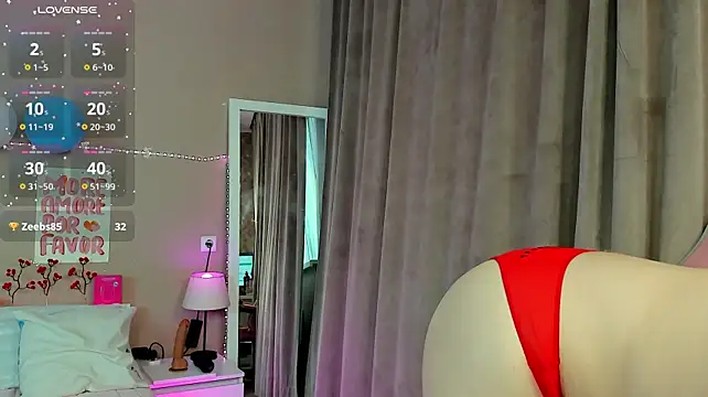 KristinaMay - flash pussy