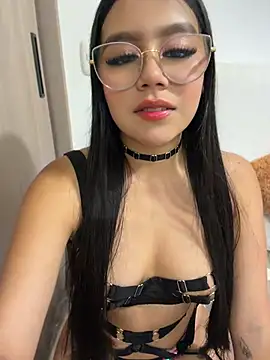 Mara_swan - SPANKS ASS X5