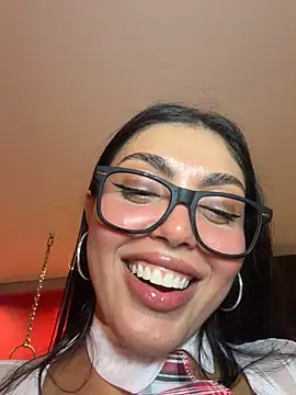 Zui_lu - pinch tits