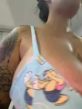 Lau_sexy11 - ride dildo