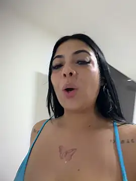 Xoxo_sol - milk in pussy