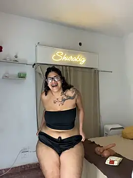 Shurabig - I play with my ass