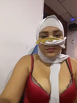 AylaNoir - Slowly suck on the toy😇
