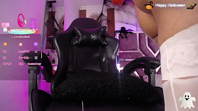 Eva_Walkerr_1 - Zoom in ass ´+ fuck woth one finger