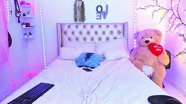 LenaStylesOA - I choke your cock 🍆