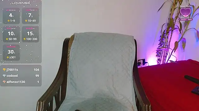 Sensual_Kiara