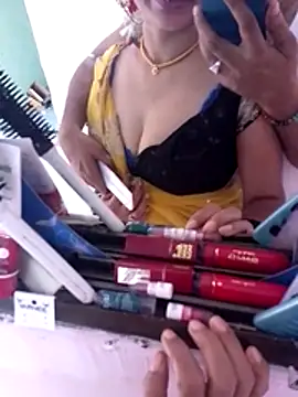 Komal_Bhabhi4u - Pussy fingering 3 minutes