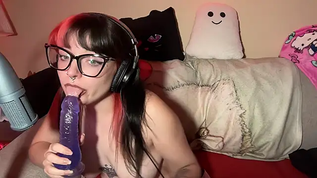 VexVValentine - Strip tease
