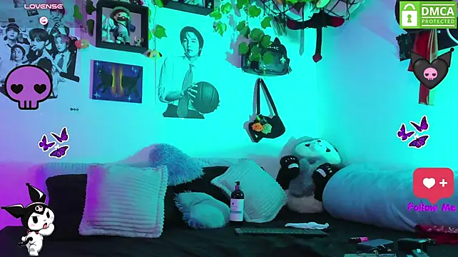 Bluedarkelf888 - rubb my clitoris