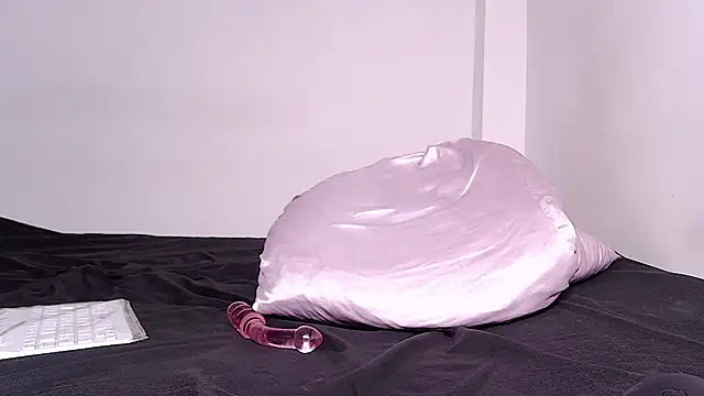 Velvet-Angel - Fuck my ASS 🍑 with a GLASS TOY