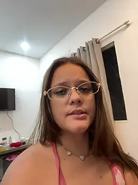Laryssinha_69 - Batendo nele e boquete c garganta profun