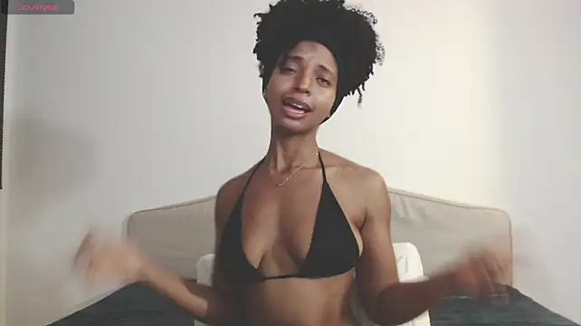 MelissaWaldorf - fingers in my ass