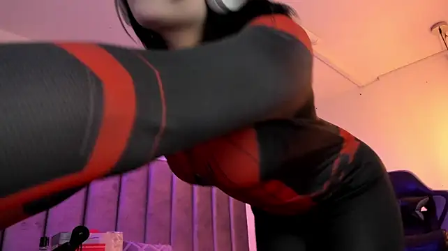 Kitty_Gang - Rub my pussy until it's very wet 🥵💦