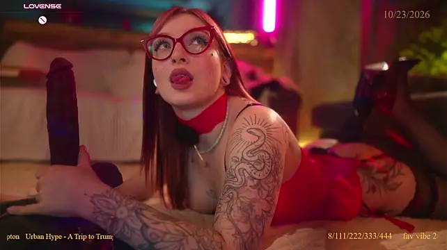 Vse_sukki - naked doggy show