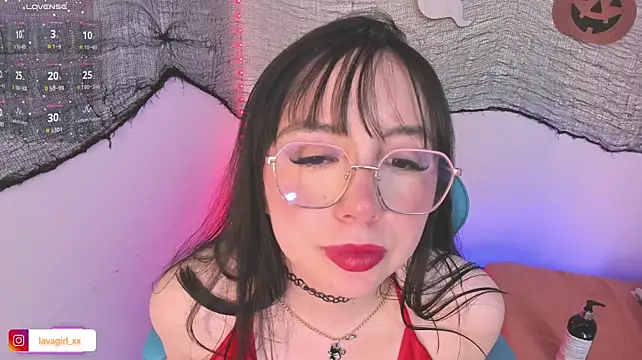 Julieta_Shelby - FULL NAKED AND OIL