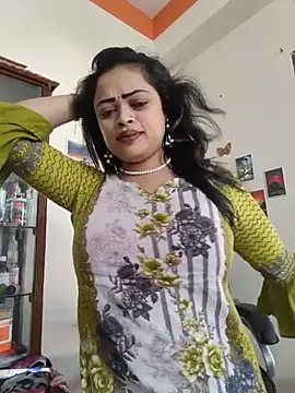 Pinky-2 - Oiling My Sexy Pussy Hole