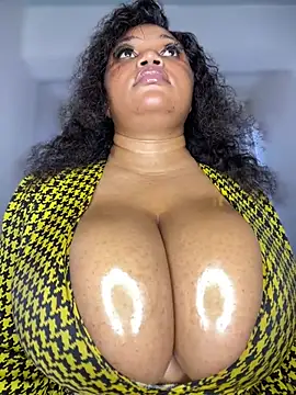 EliteSoraya - Dildo Fuck+Squirt💦💦