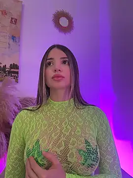 Ashleyjenner_ - Open pussy 💚