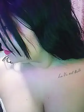Daniela_Steel - Show Ass + 5 slaps