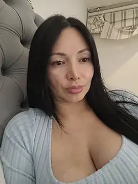 _monicab - Show boobs