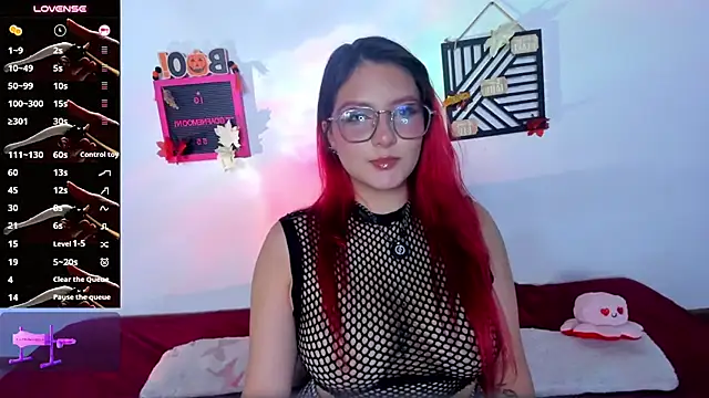 Dafne_Moon - doggy style with sex machine
