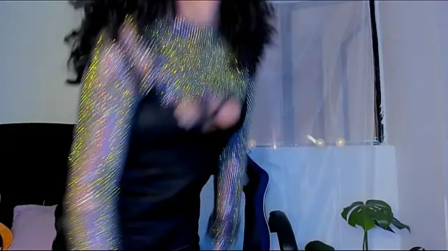 Juli_rosse - fiingering pussy