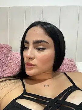 SierraGrec - Ride a dildo