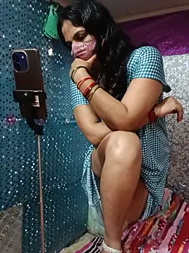 Priyanka_hot88 - Follow in Instagram