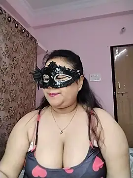 BBW_DesiCouple - Sex in Public show