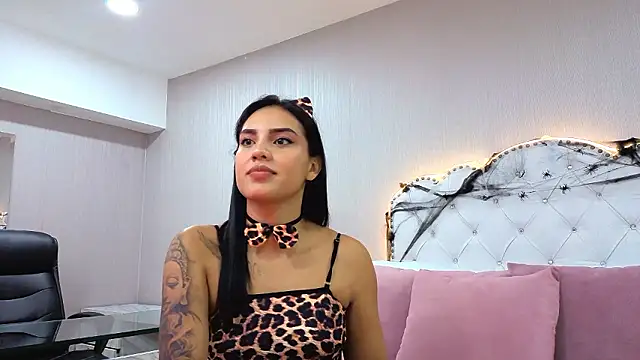 Valen_Abella
