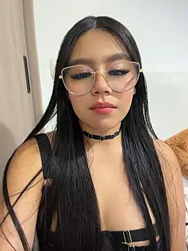 Mara_swan - SPANKS ASS X5