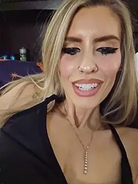 Ellieconradxo - Deepthroat tits out