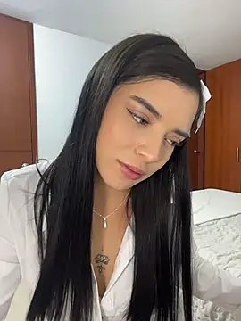 Eileensophi - CREAM ON MY BOOBS