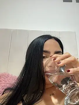 SierraGrec - Ride a dildo