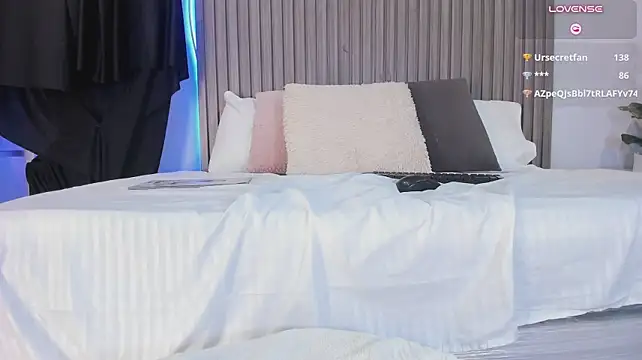 Brianaa_Glow - fuck my pussy with dildo