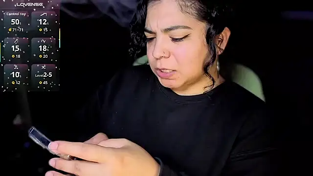 Kimmiakiss22 - Make Me Wet
