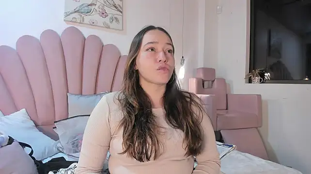 SabrinaVantress - Twerking x1min 🍑🍑