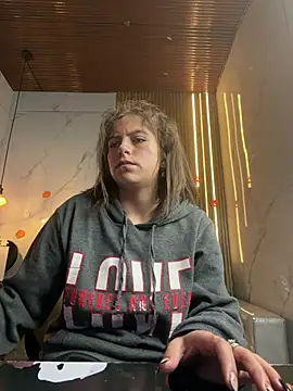 Kitten_Cam - show ass 🔥