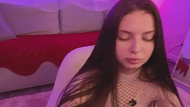 Eva-Bloom - dogge tease