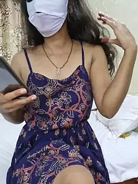 Yours_Blueberry - Oil on boobs