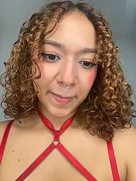 Scarleth_444 - Fingering pussy and make it creamy ❤️
